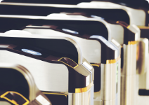 駅徒歩10分以内